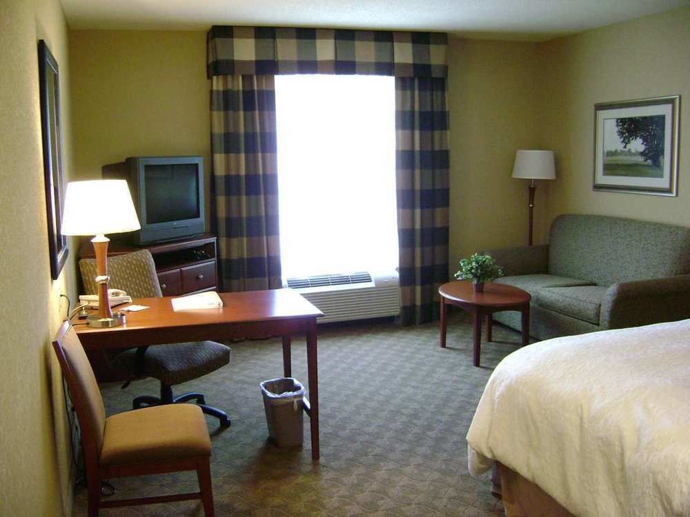 Hampton Inn & Suites Bay City Exterior photo